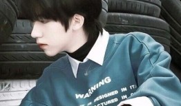 工作人员爆料贺峻霖视频